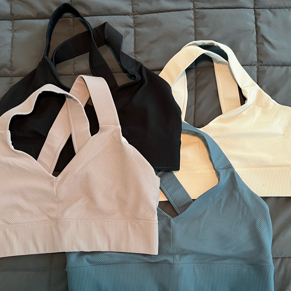 4 Halara Sports Bras